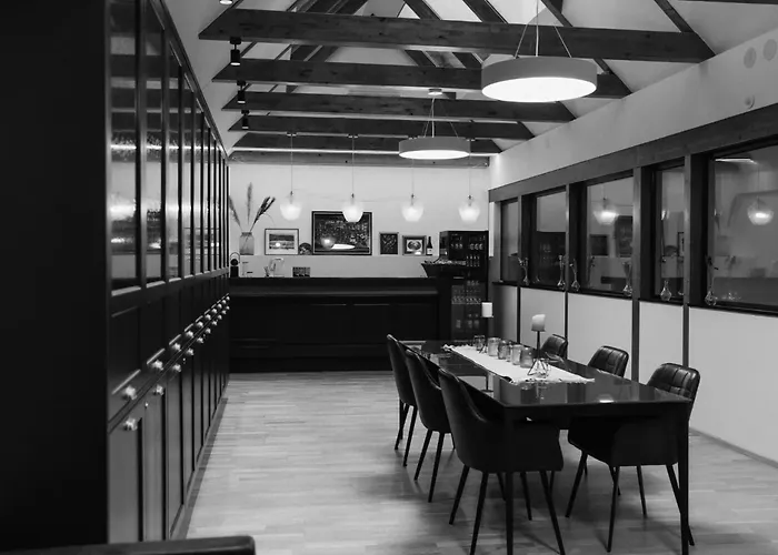 Guesthouse Riegersburg - Das Haus Der Guten Geister